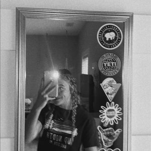 Meet your Posher, Annie